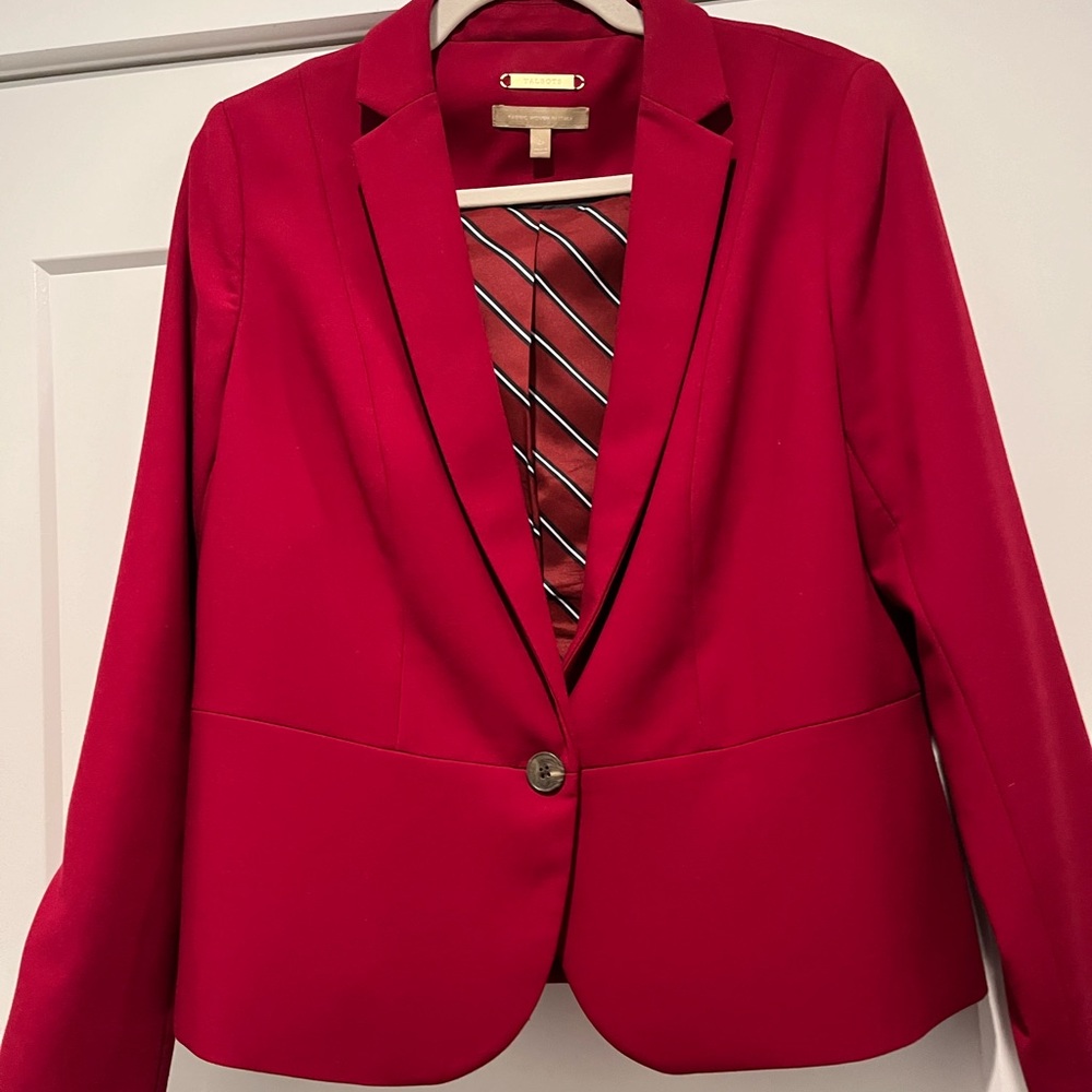 Talbots 10P Red Blazer. EUC.